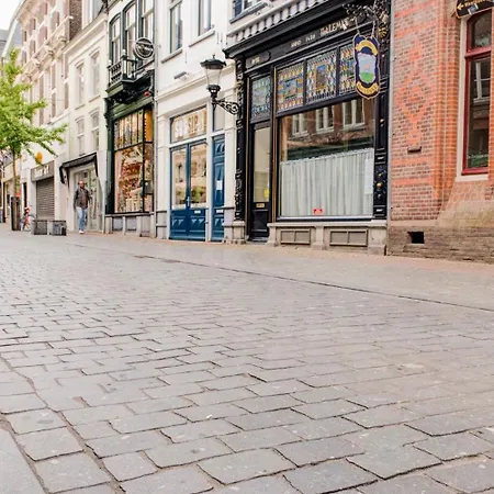 Hotel De Bronzen Koets