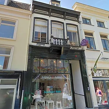De Bronzen Koets Hotel