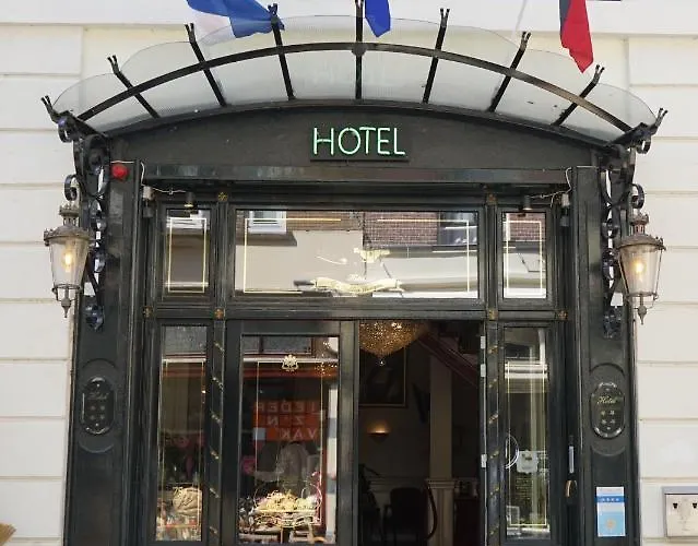 De Bronzen Koets 3* 奈梅亨