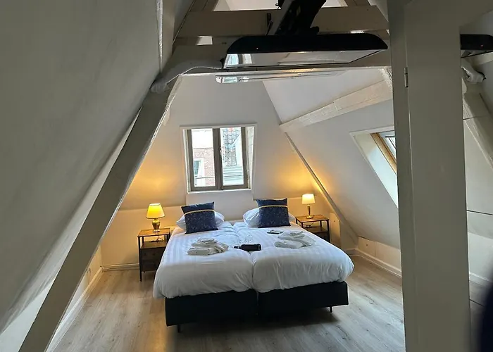 Hotel De Bronzen Koets