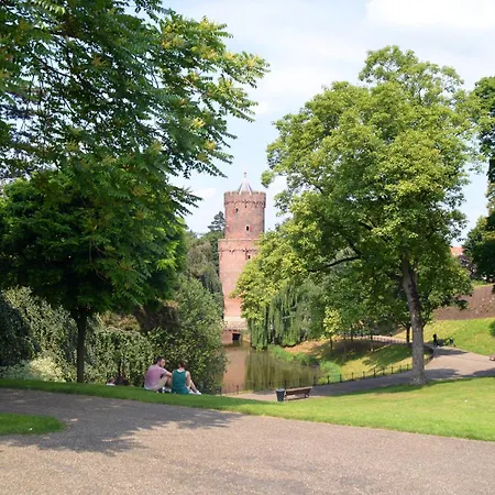 Hotel De Bronzen Koets