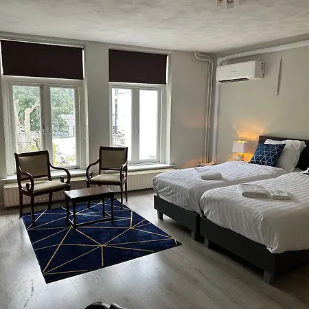 Hotel De Bronzen Koets